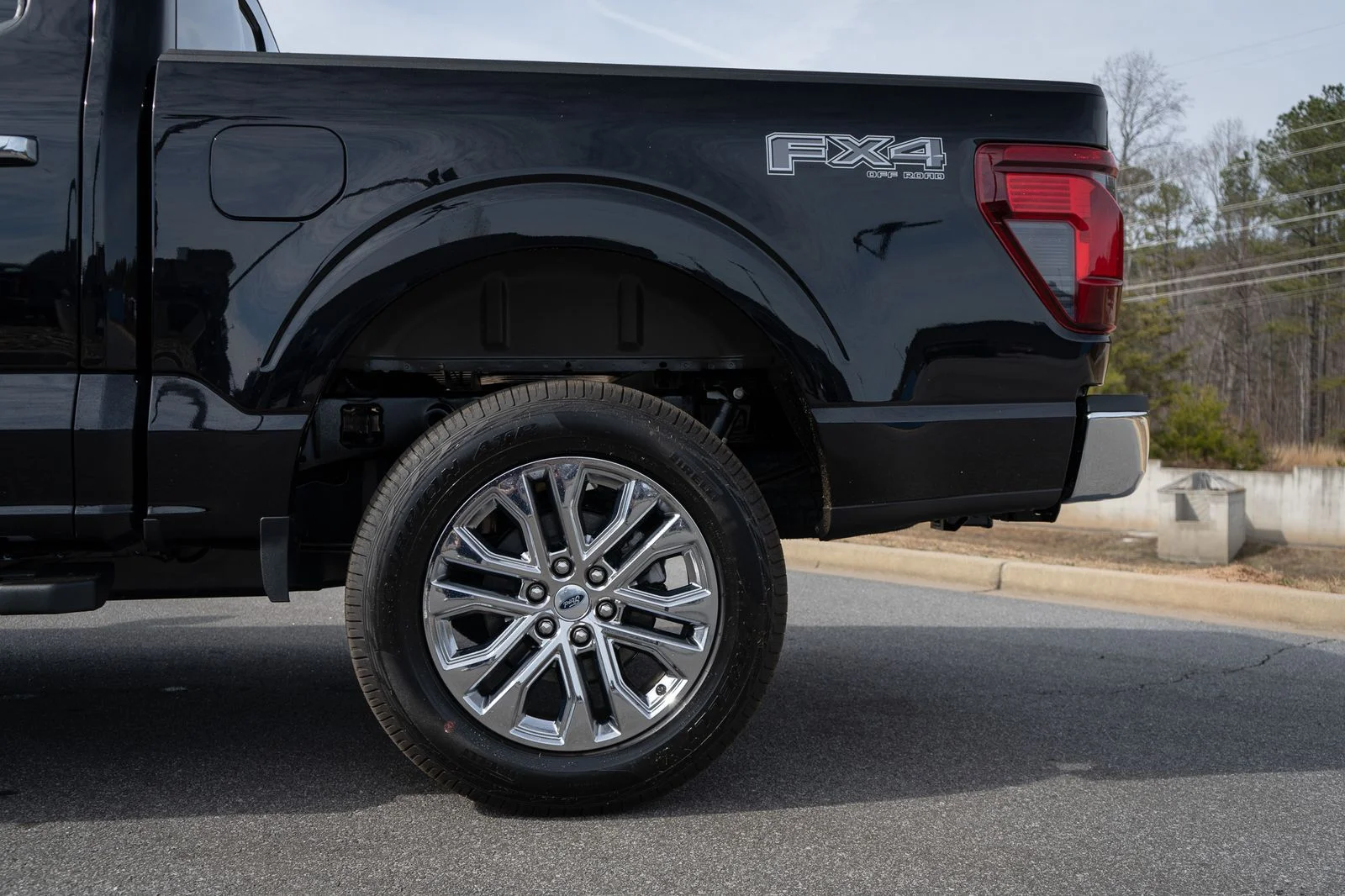 New 2026 Black Ford XLT image 6