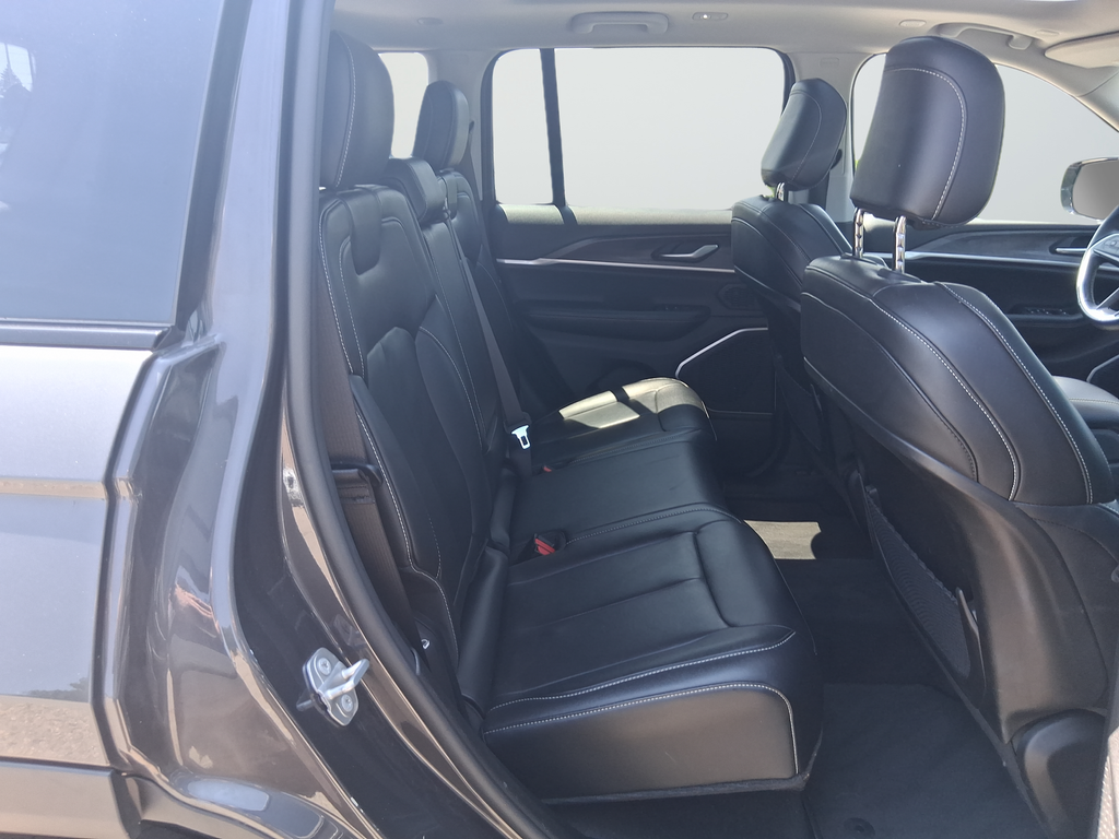 Used 2022 Gray Jeep Limited image 23