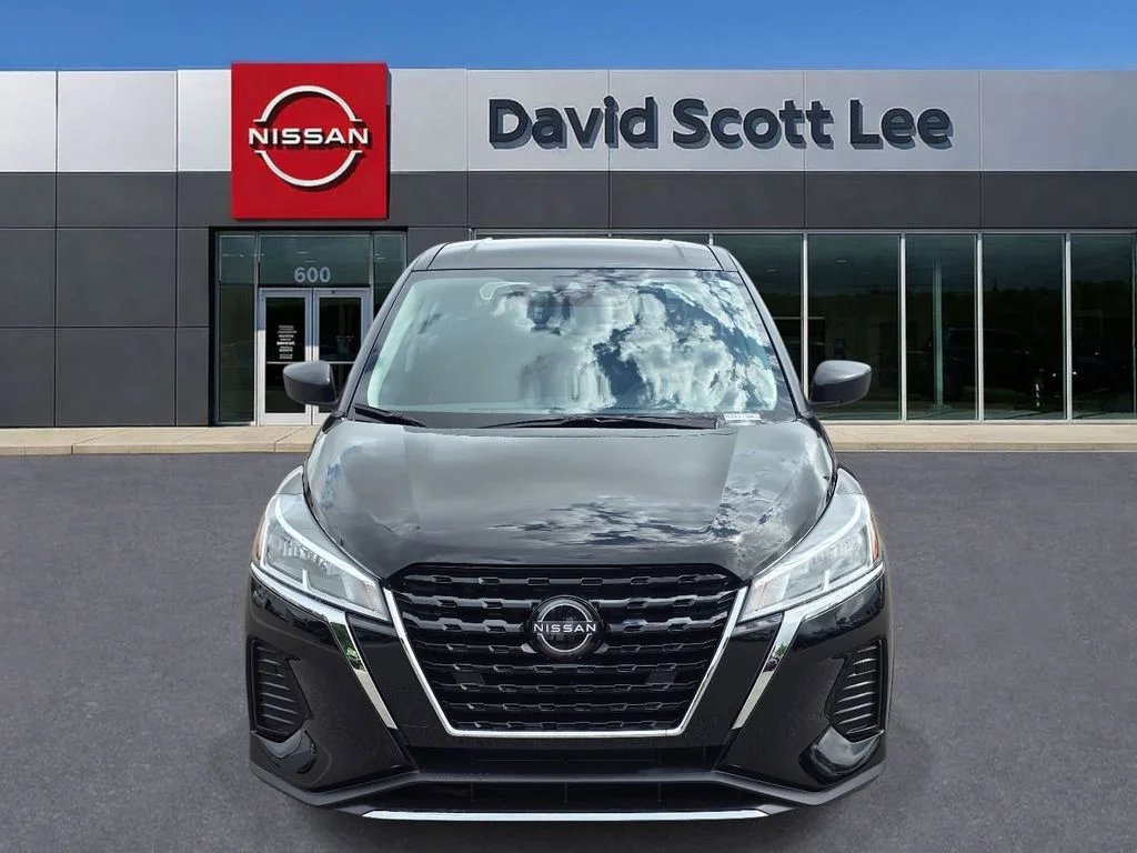 Used 2025 Black Nissan S image 2