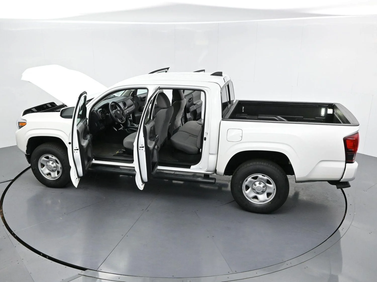 Used 2023 White Toyota SR image 36