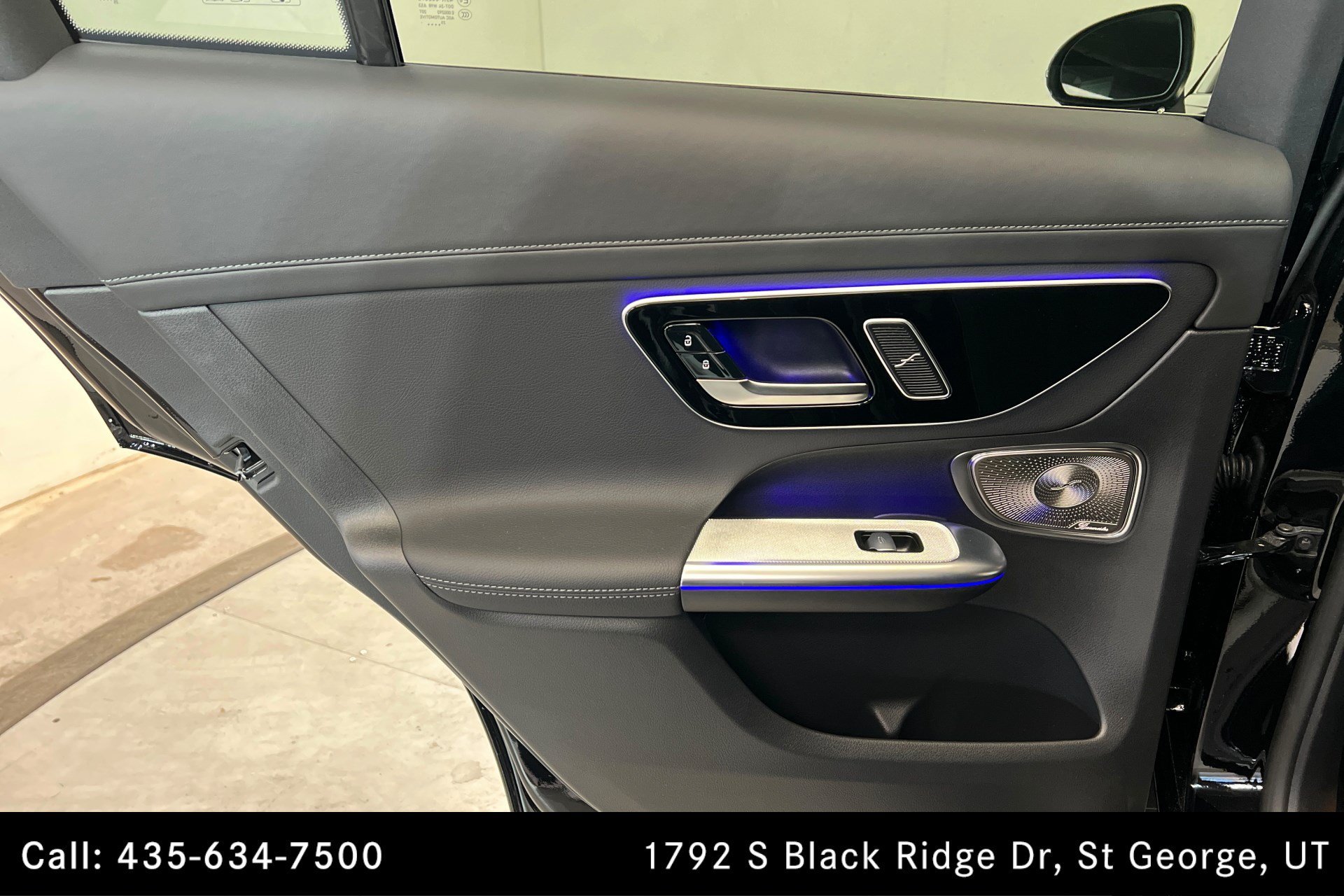 Used 2026 Black Mercedes-Benz GLC 300 image 19