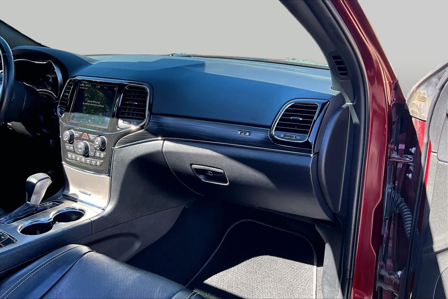 Used 2021 Velvet Red Pearlcoat Jeep 80th Anniversary image 19