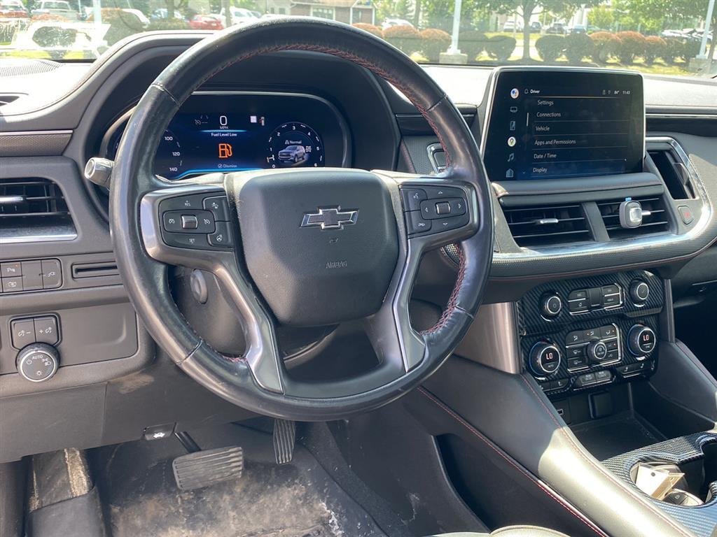 Used 2022 Iridescent Pearl Tricoat Chevrolet RST image 5