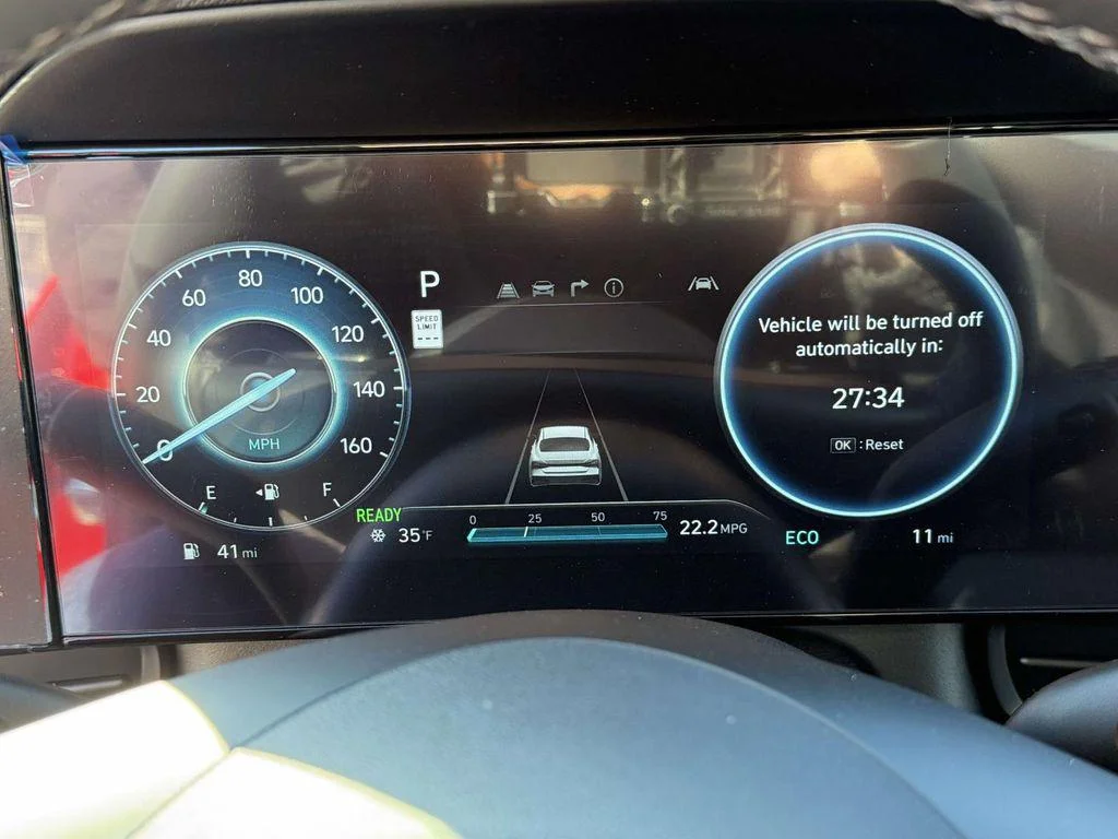 2025 Hyundai Elantra Blue - Photo 27