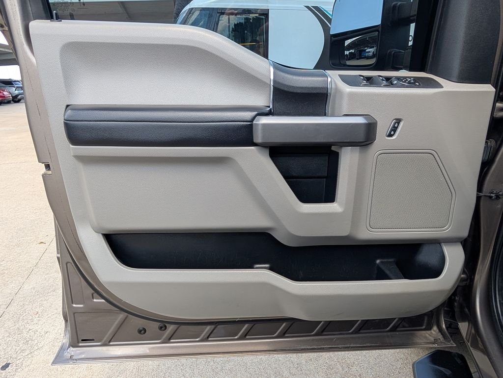Used 2020 Gray Ford XLT image 16
