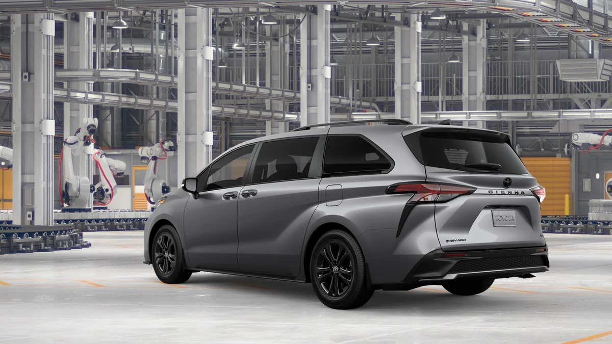 New 2026 Heavy Metal Toyota XSE image 19