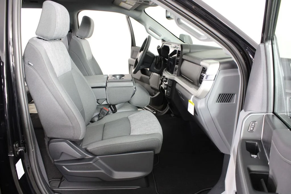 New 2026 Black Ford XLT image 15
