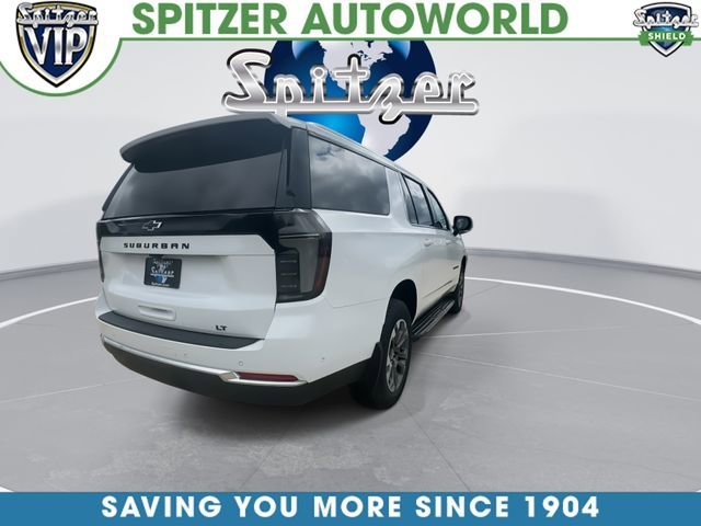 2026 Chevrolet Suburban LT - Photo 8