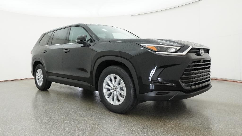 New 2026 Midnight Black Metallic Toyota XLE image 3