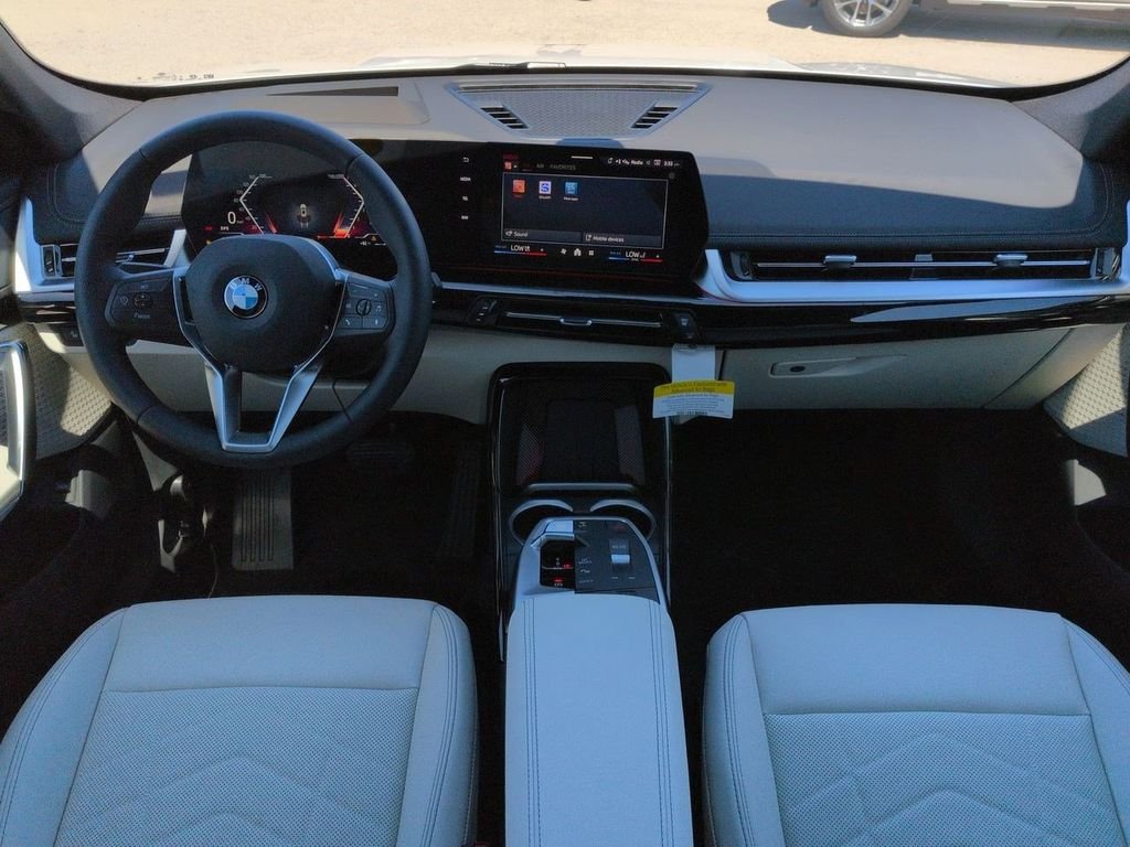 New 2026 Alpine White BMW xDrive28i image 15