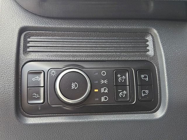 Used 2025 Black Ford Platinum image 12
