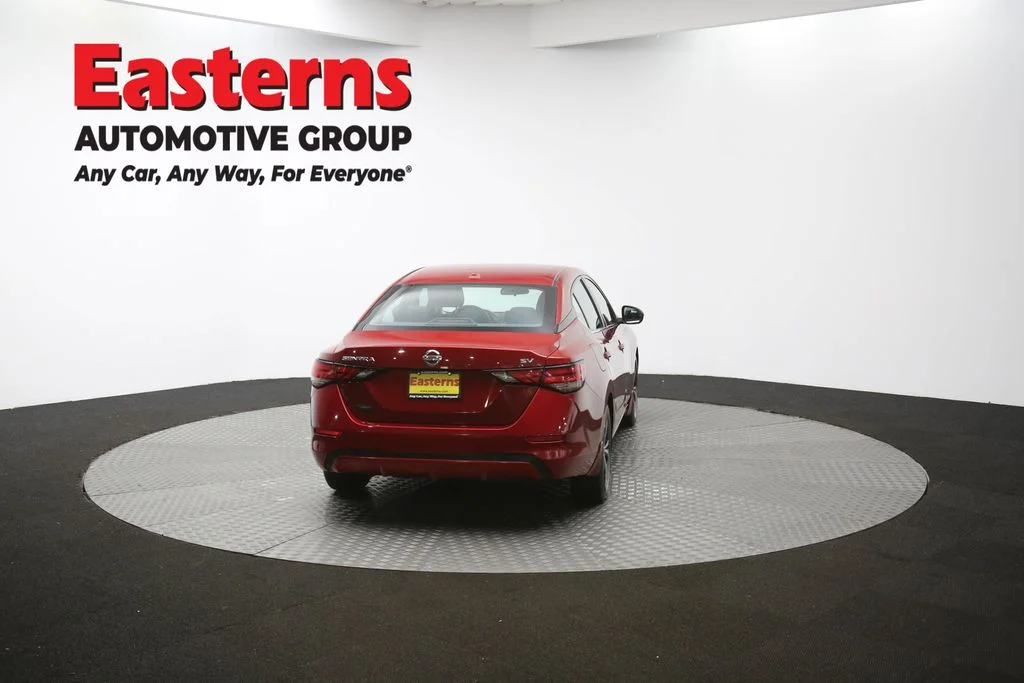 Used 2021 Red Nissan SV image 37