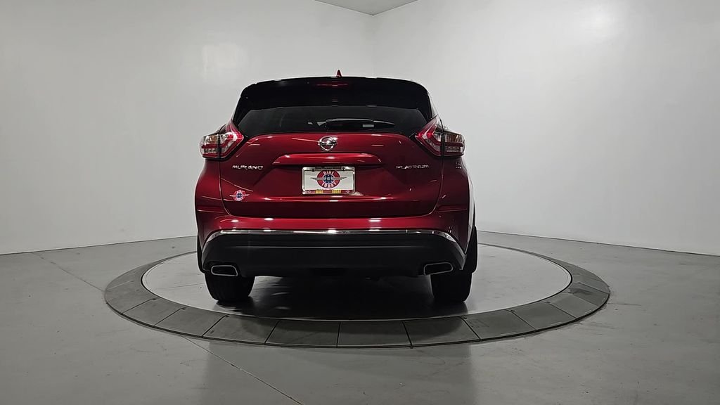 Used 2018 Red Nissan Platinum image 4