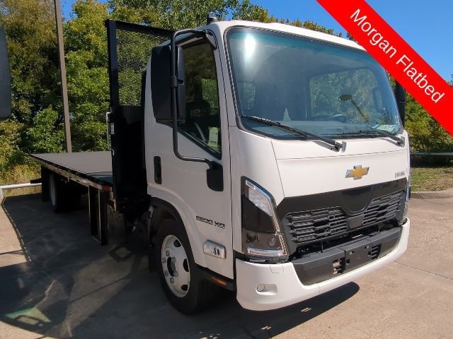 2025 Chevrolet Low Cab Forward's photo