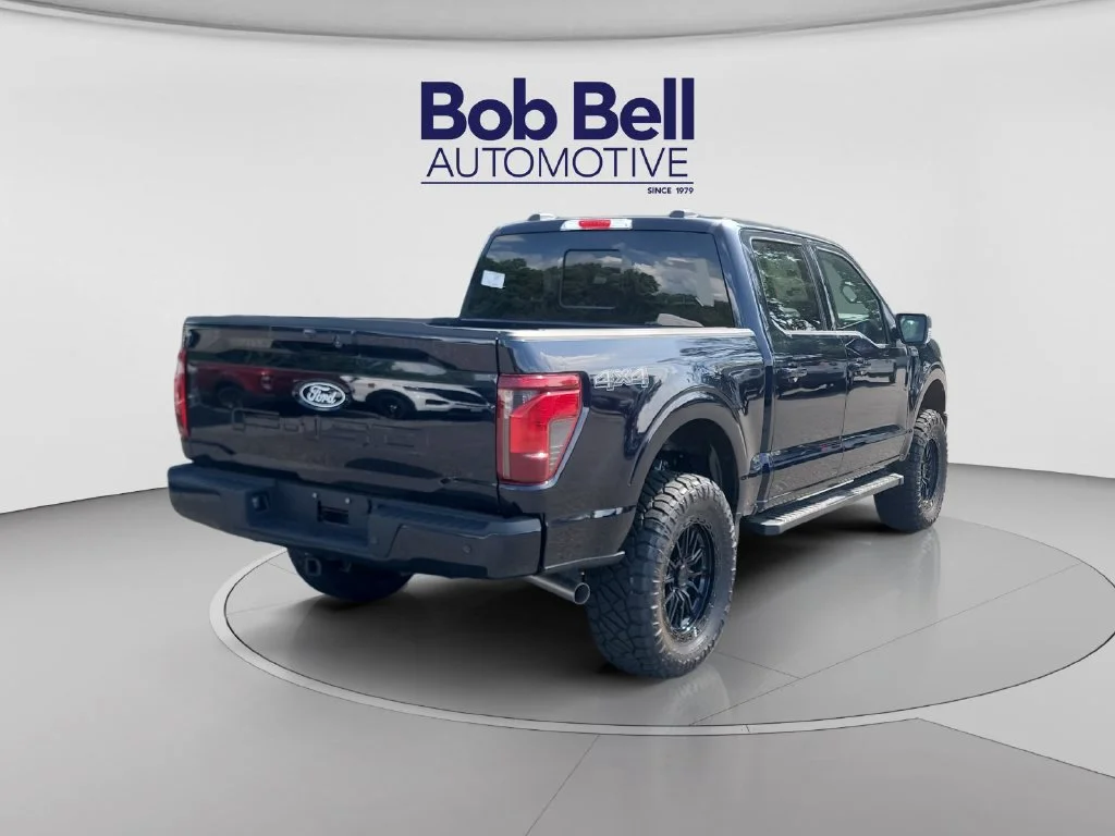 New 2026 Blue Ford XLT image 7