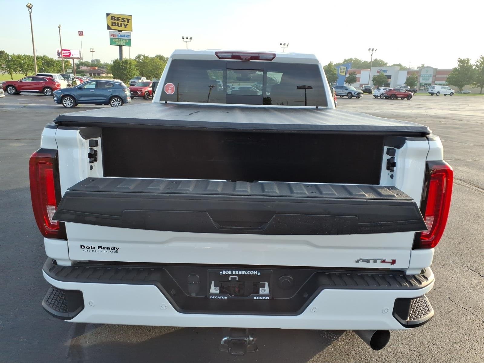 Used 2023 Summit White GMC AT4 image 13