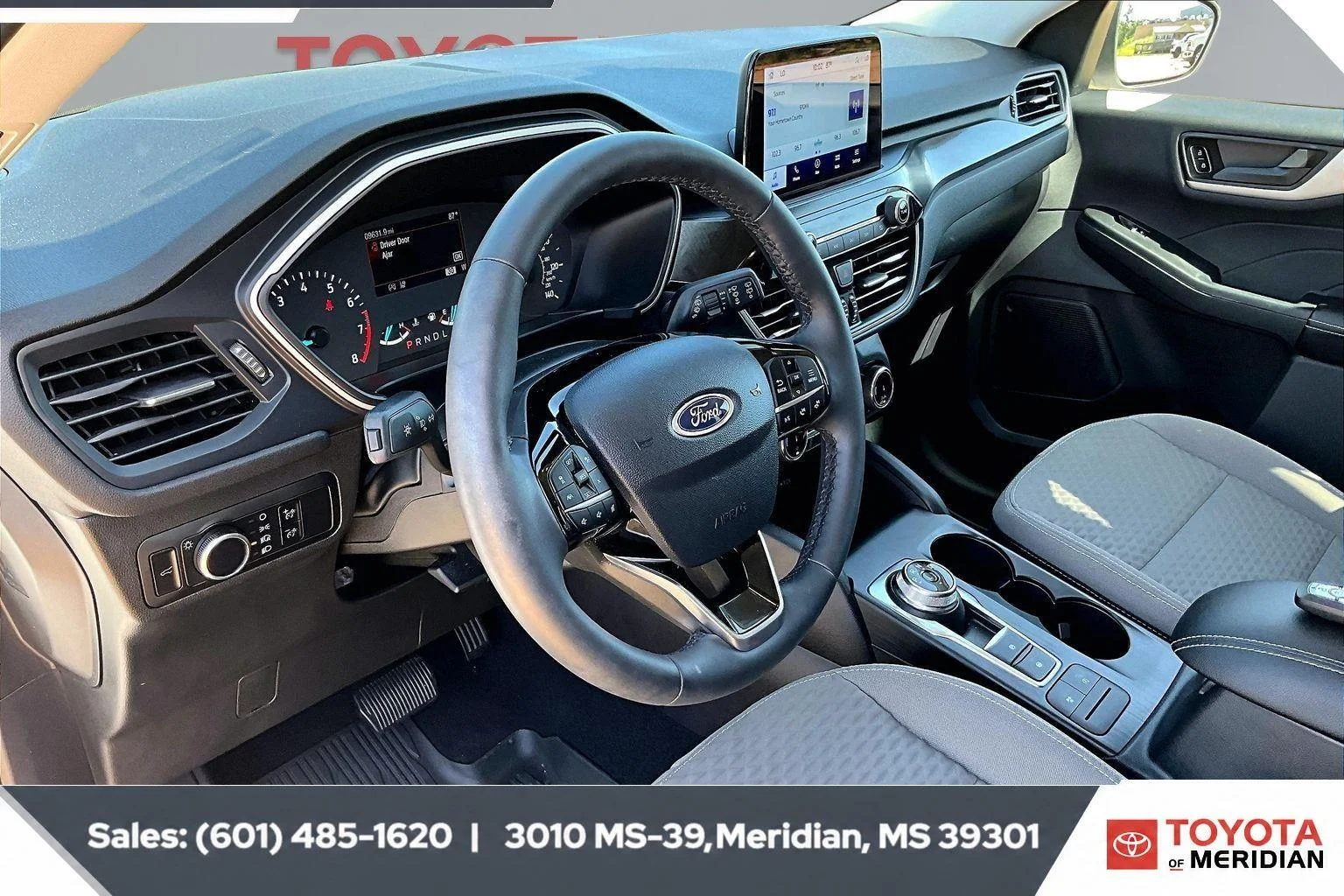 Used 2022 Oxford White Ford SE image 12
