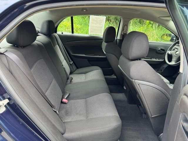 Used 2009 Imperial Blue Metallic Chevrolet LT image 16