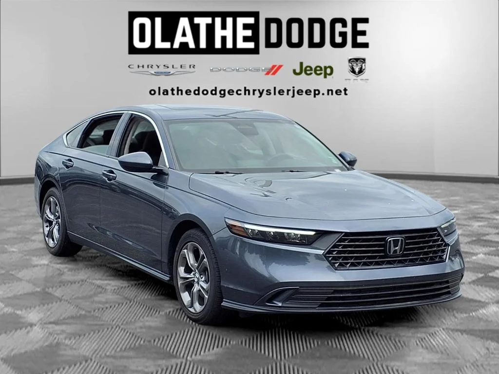 Used 2024 Gray Honda EX image 29