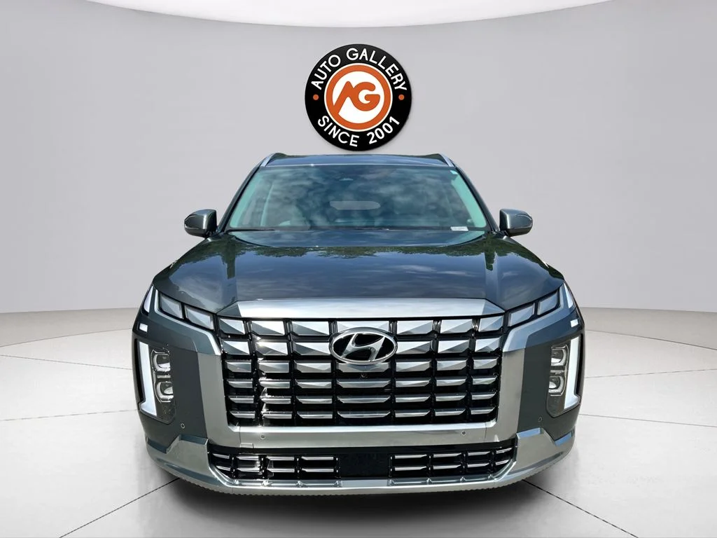 Used 2025 Gray Hyundai Calligraphy image 8