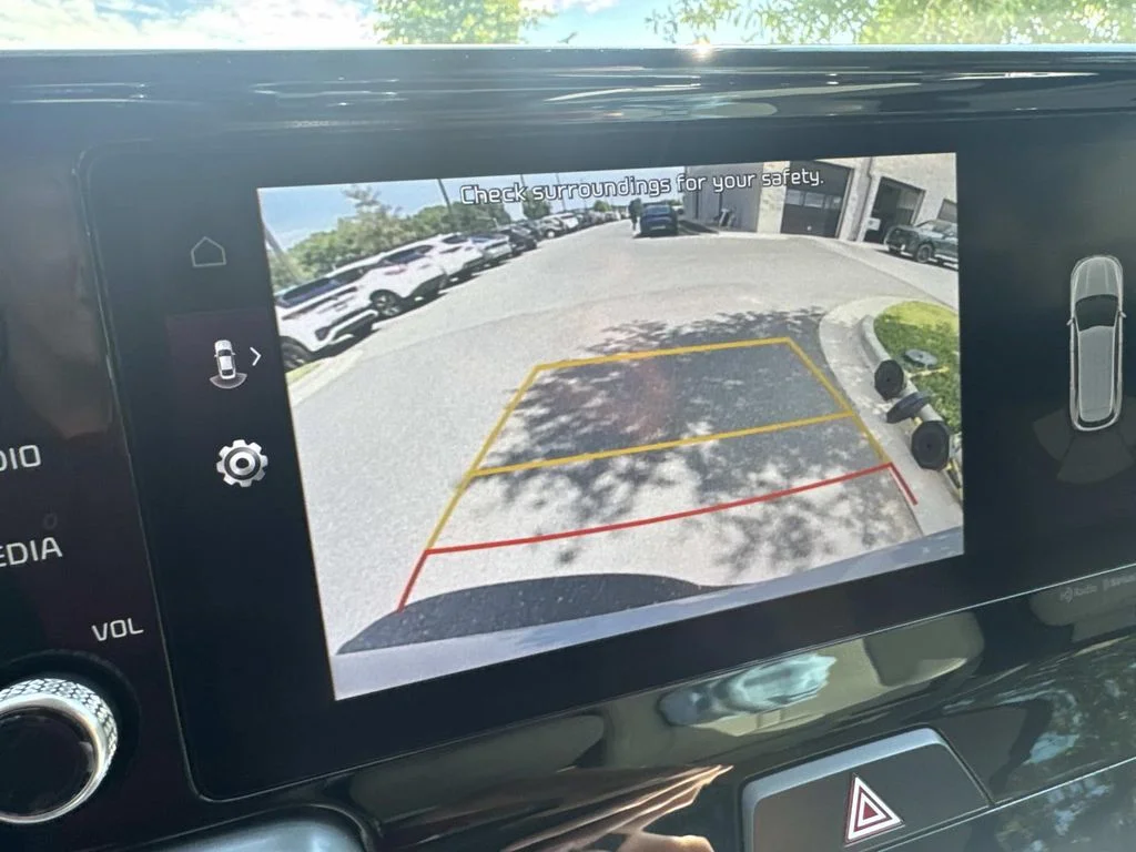 Used 2022 Gray Kia SX image 21