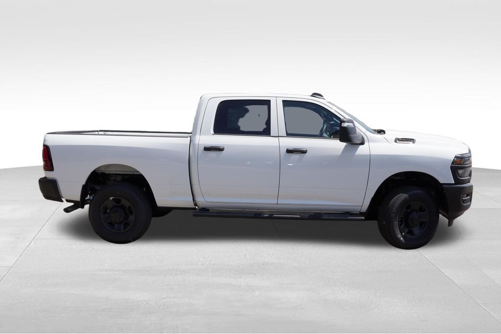 New 2026 Bright White Clear-Coat Exterior Paint RAM Tradesman image 2