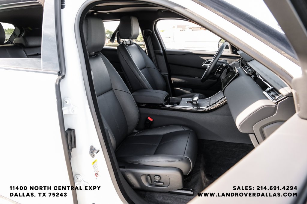 Certified Used 2026 White Land Rover Dynamic SE image 36