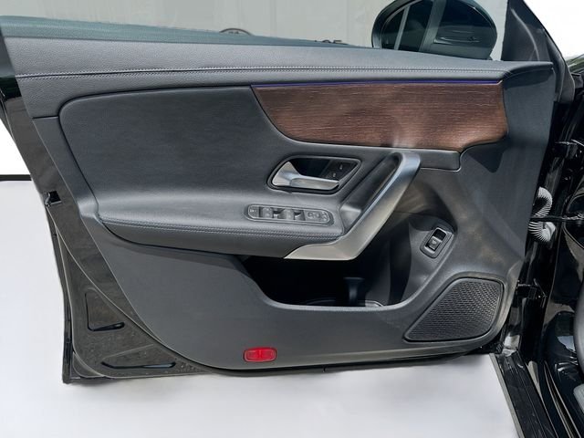 Used 2022 Black Mercedes-Benz CLA 250 image 18