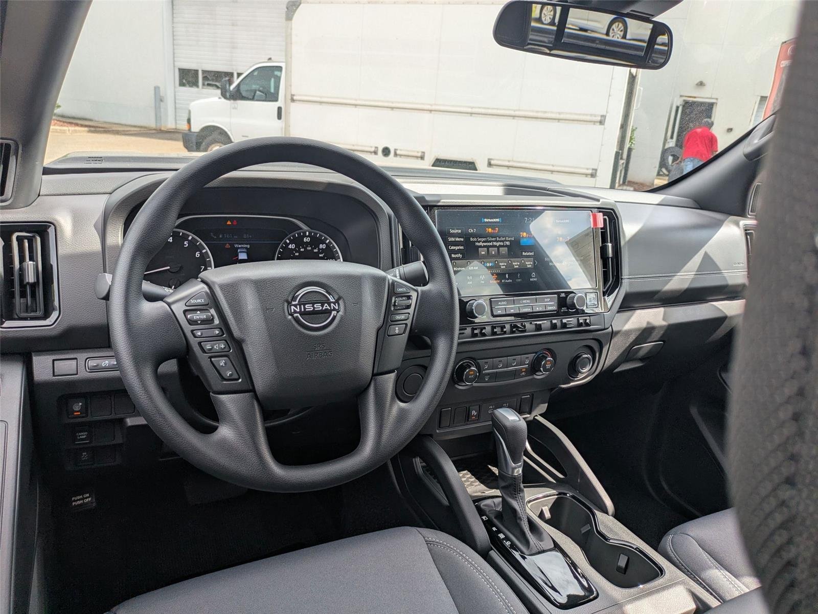 2026 Nissan Frontier SV - Photo 17