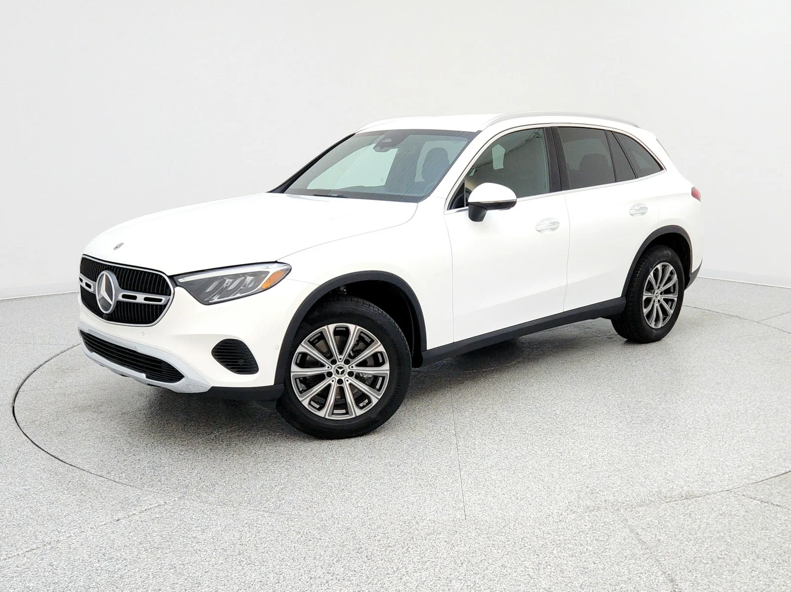 2024 Mercedes-Benz GLC GLC 300's photo