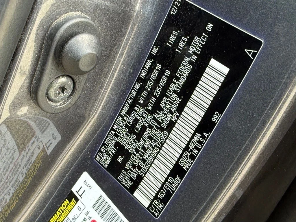 Used 2022 Gray Toyota XLE image 10