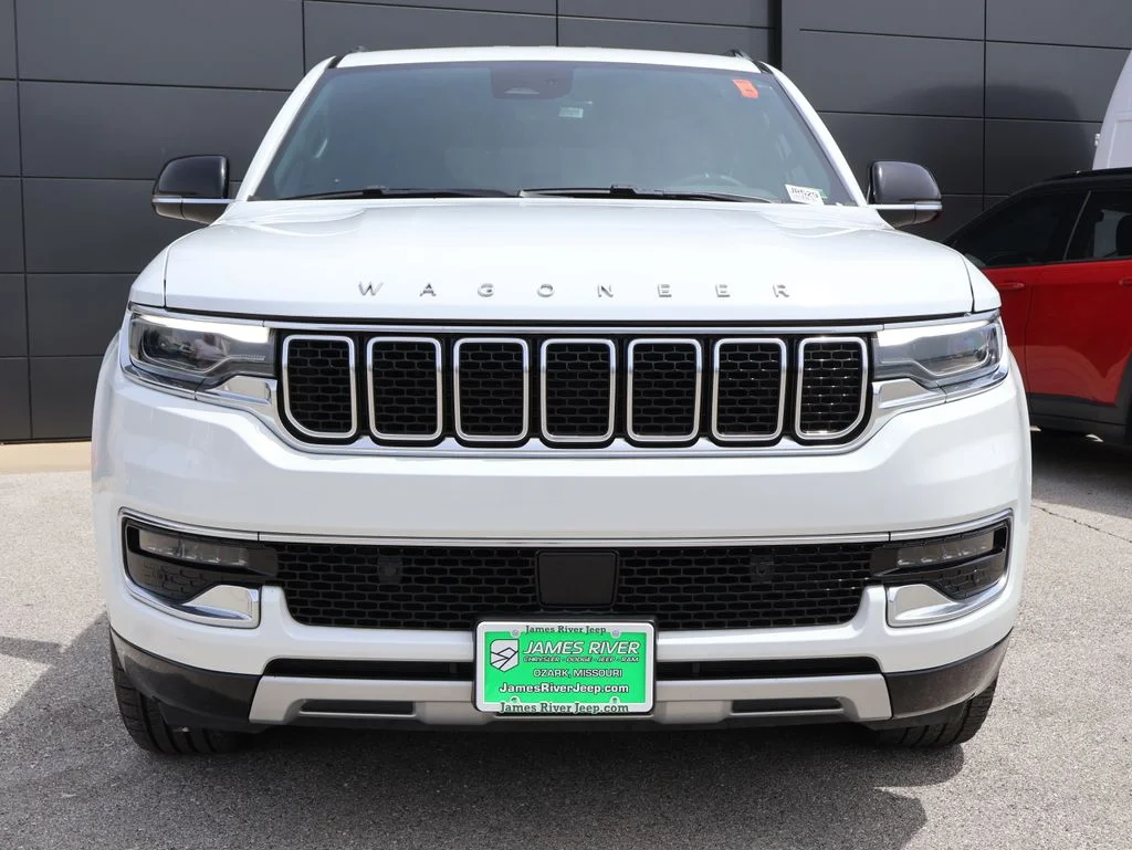 Used 2024 White Jeep Series II image 7