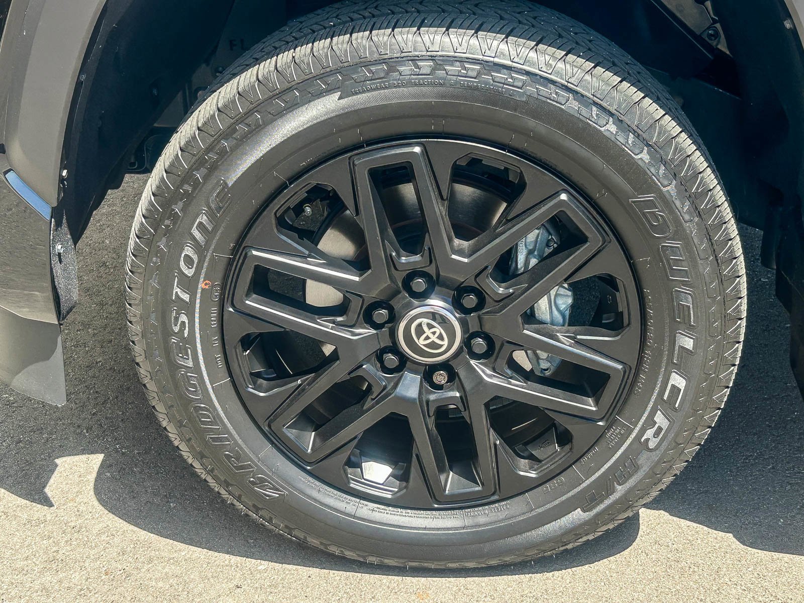 2025 Toyota Sequoia SR5 - Photo 10