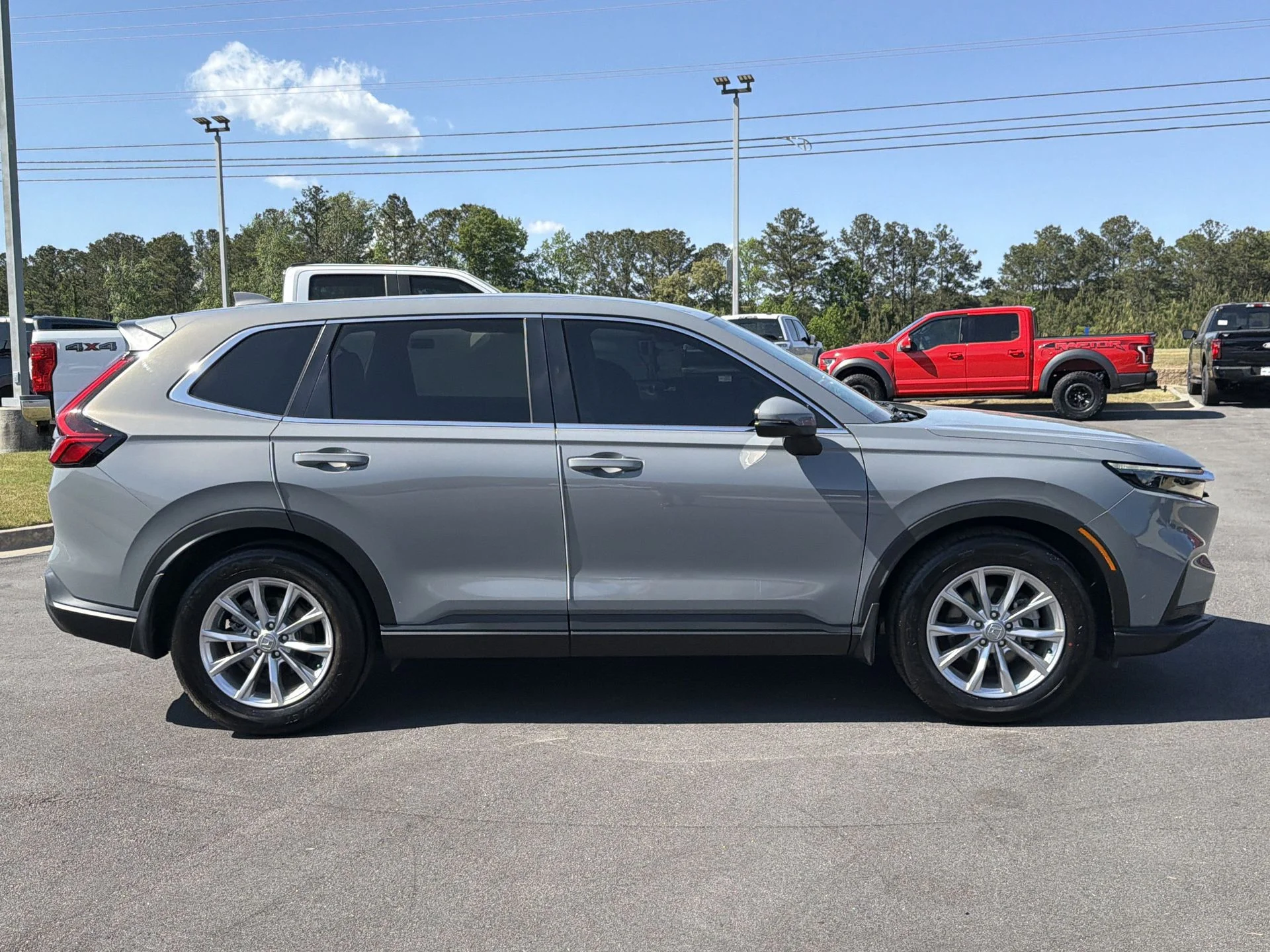 Certified Used 2025 Silver Honda EX image 30