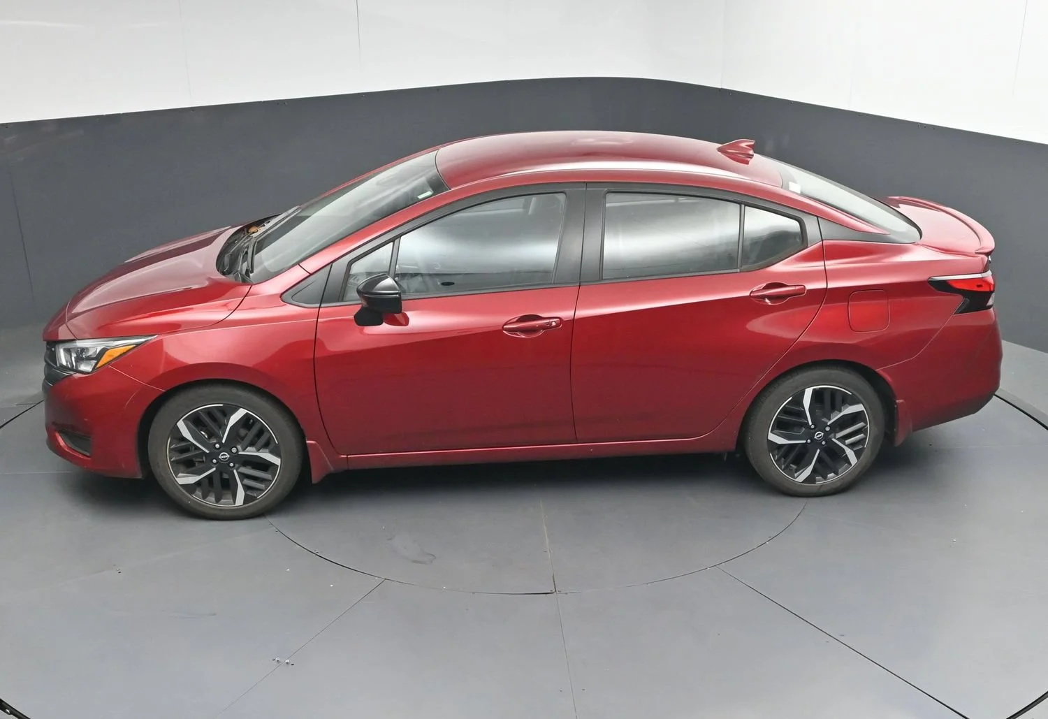 Certified Used 2024 Scarlet Ember Tintcoat Nissan SR image 34