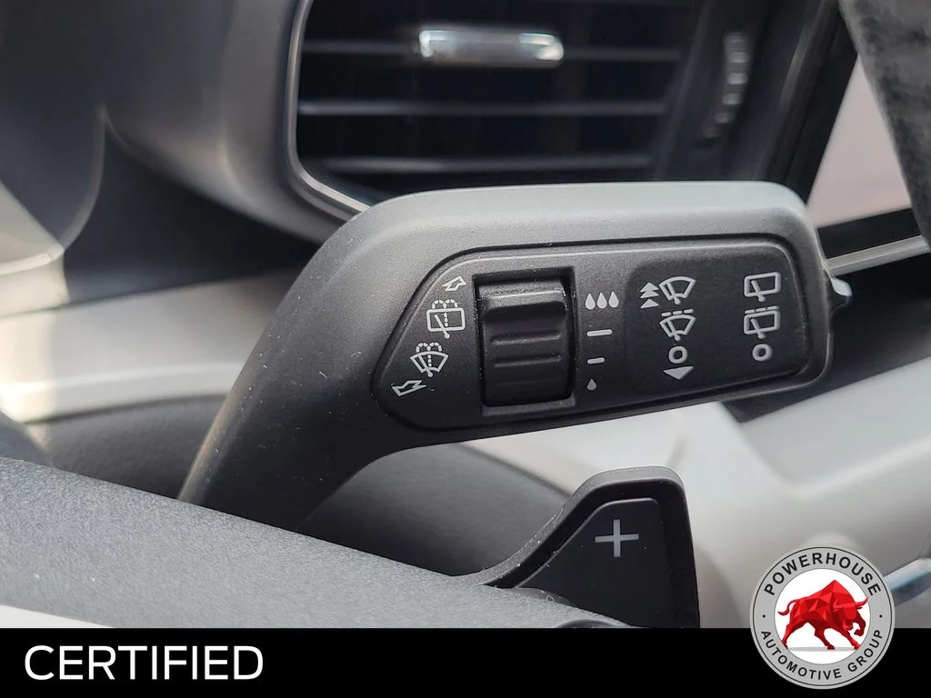 Used 2021 Black Ford XLT image 33