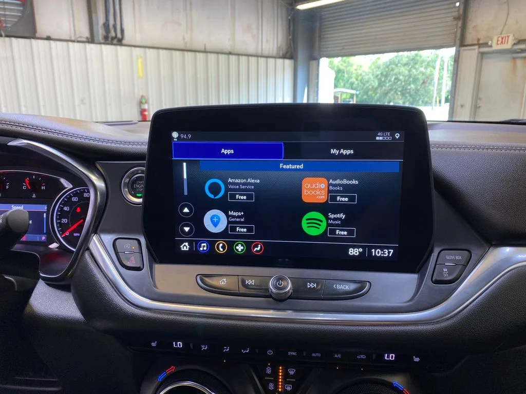 Used 2025 Black Chevrolet LT image 39