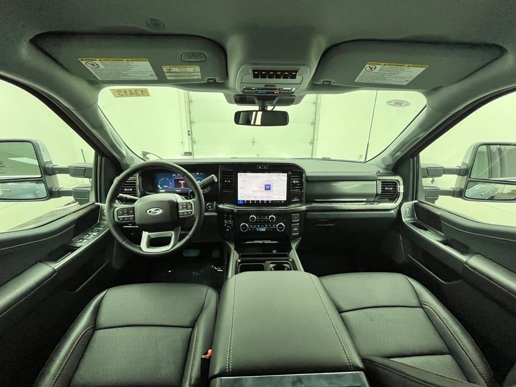 New 2026 Gray Ford Lariat image 4