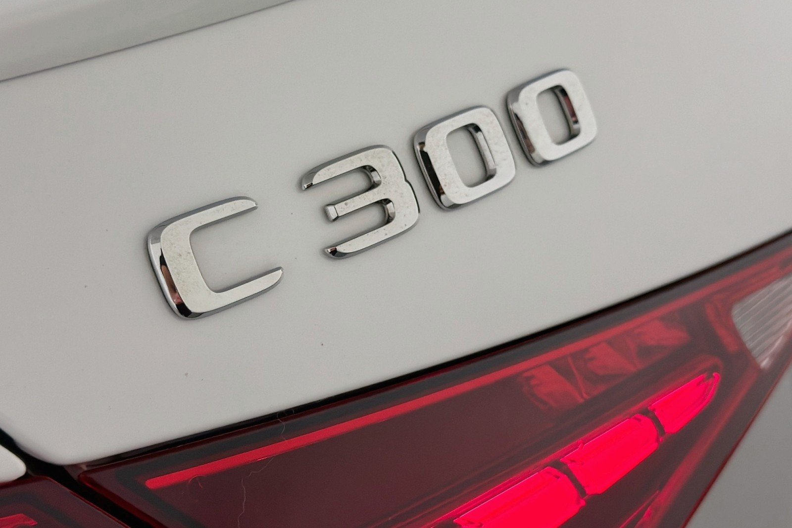 Certified Used 2025 Polar White Mercedes-Benz C 300 image 9