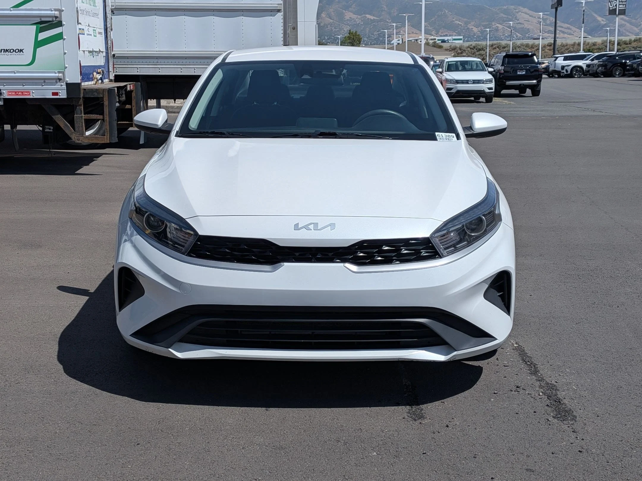 Used 2023 Snow White Pearl Kia LXS image 8