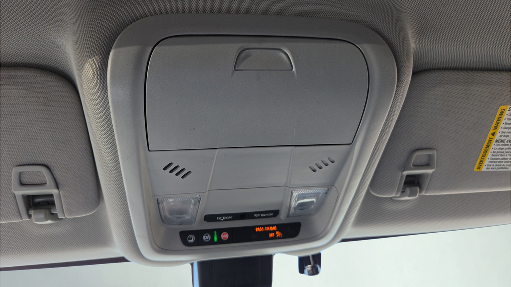 Used 2020 White Chevrolet LT image 66