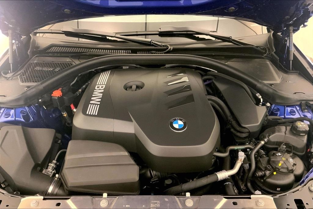 New 2026 Portimao Blue Metallic BMW  image 8