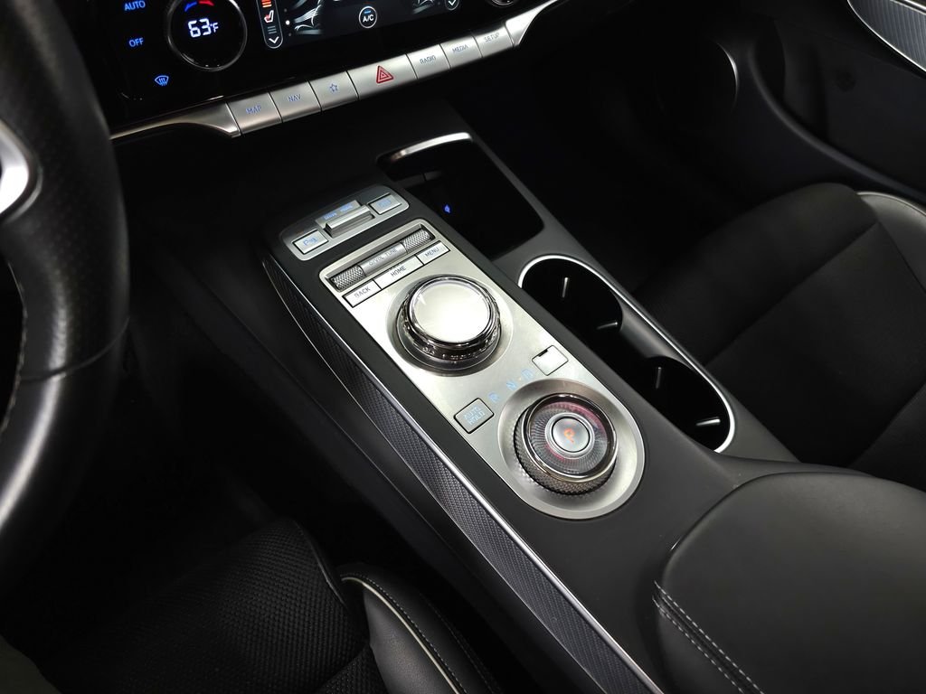 Used 2022 Red Genesis 3.5T Sport image 33