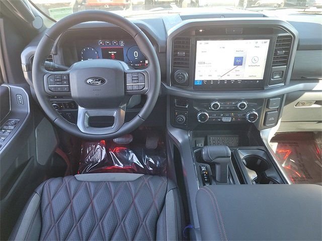 New 2025 Rapid Red Metallic Tinted Clearcoat Ford XLT image 4