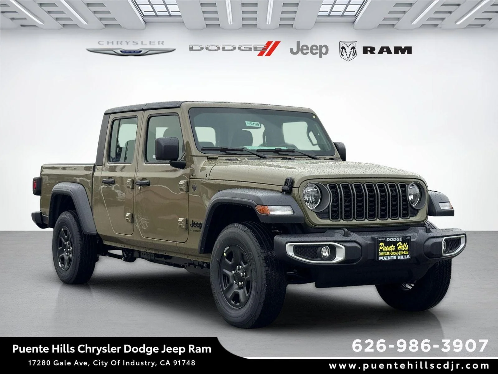 2026 Jeep Gladiator Sport Auto's photo
