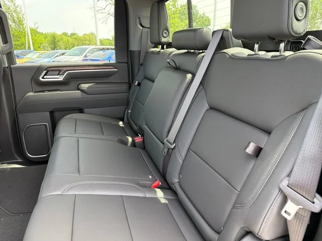 New 2026 Summit White GMC SLT image 20