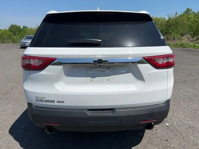 Used 2019 SUMMIT WHITE Chevrolet LS image 6