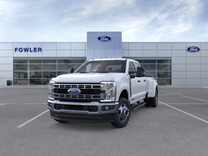 New 2026 Oxford White Ford F-350® XLT image 31