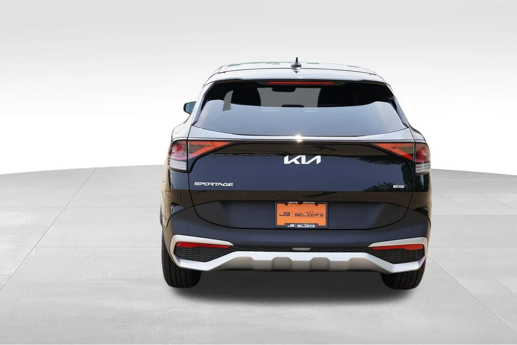 Certified Used 2023 Fusion Black Kia LX image 6
