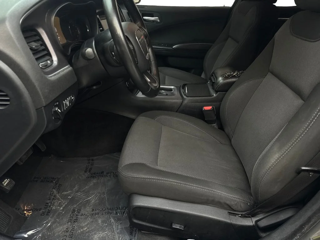Used 2018 Gray Dodge SXT image 26